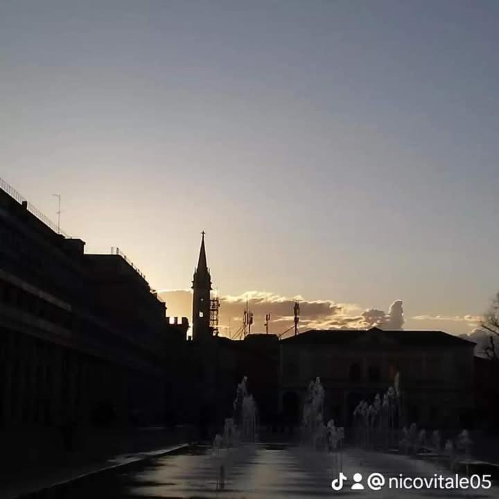Ferienwohnung Brevi Periodi Reggio nell'Emilia Exterior foto